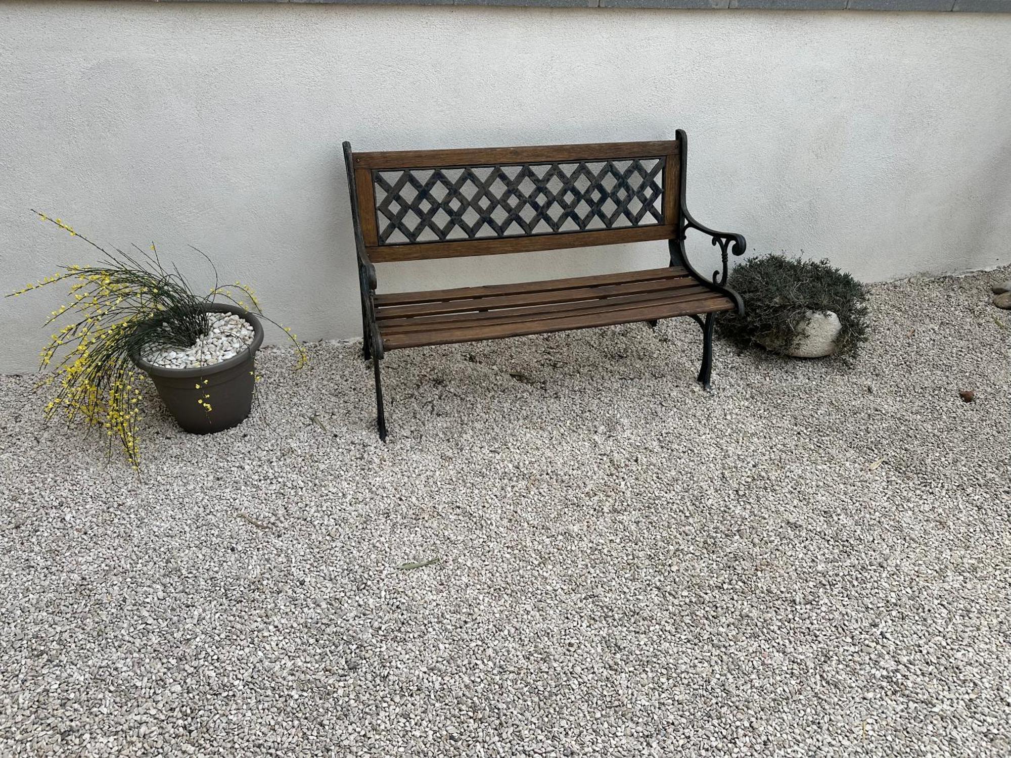 T2 Avec Terrasse Et Cour